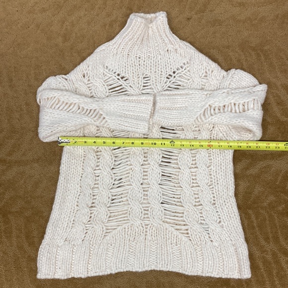 Zara cream sweater. - Picture 2 of 2